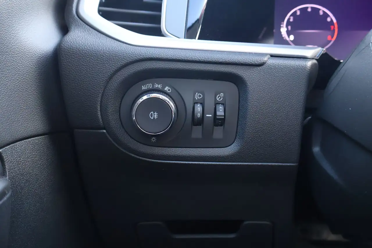 Opel Grandland 1.2 GS Line LED Navi Sitzheizung PDC, миниатюра 23