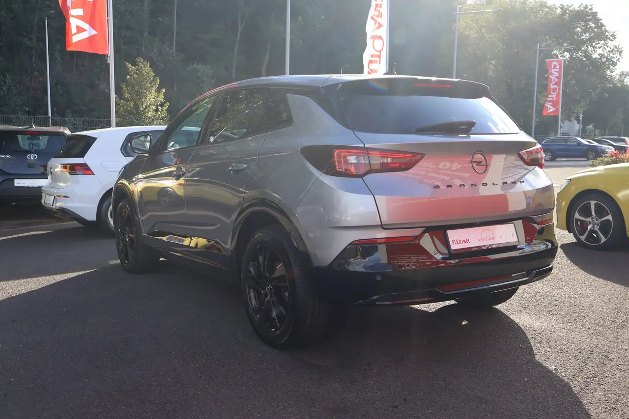 Opel Grandland 1.2 GS Line LED Navi Sitzheizung PDC, миниатюра 2