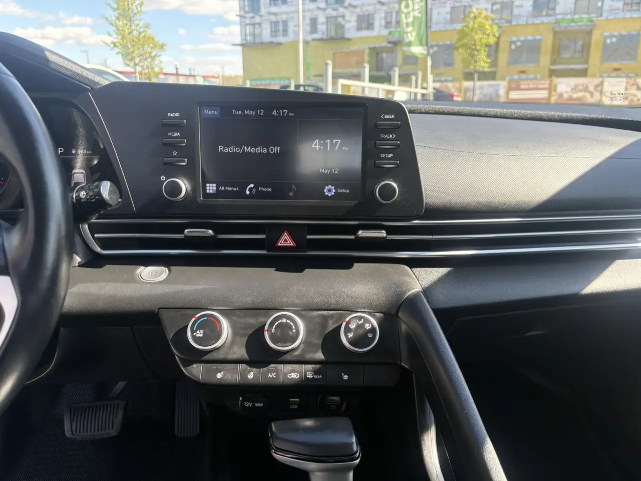 Hyundai ELANTRA снимка Hyundai ELANTRA