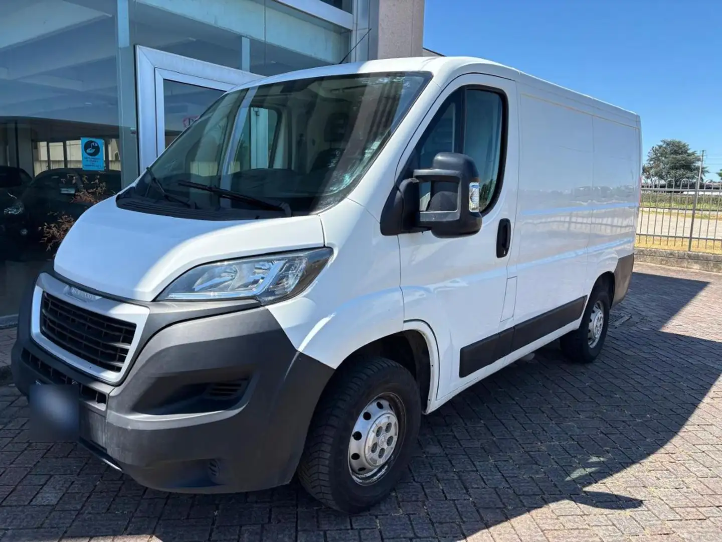 Peugeot Boxer 328 2.2 BlueHDi 120 S&S PC-TN Furgone Bianco - 2