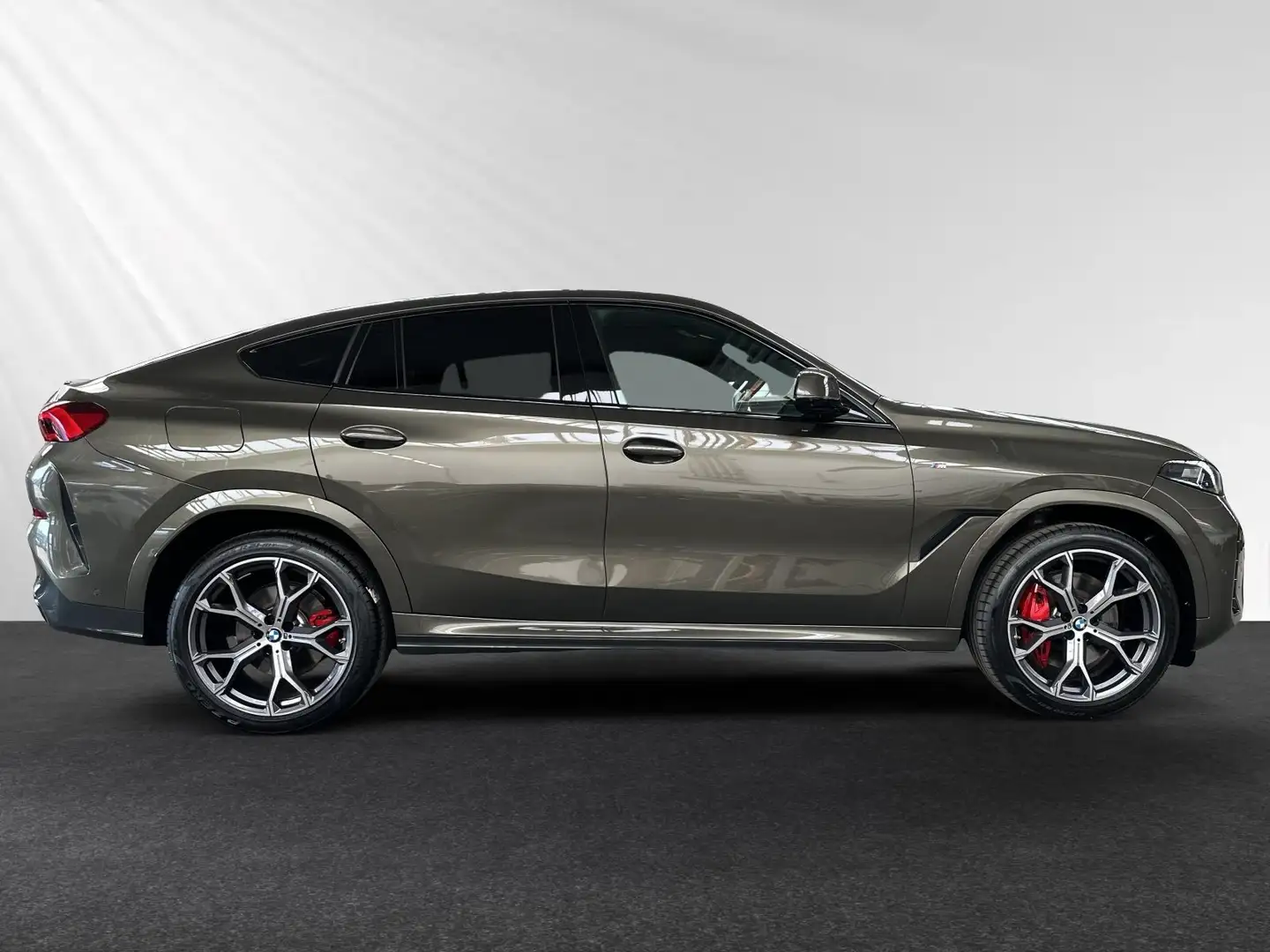 BMW X6 xDrive30d M Sport Pro|AHK|Harman/Kardon Grijs - 2