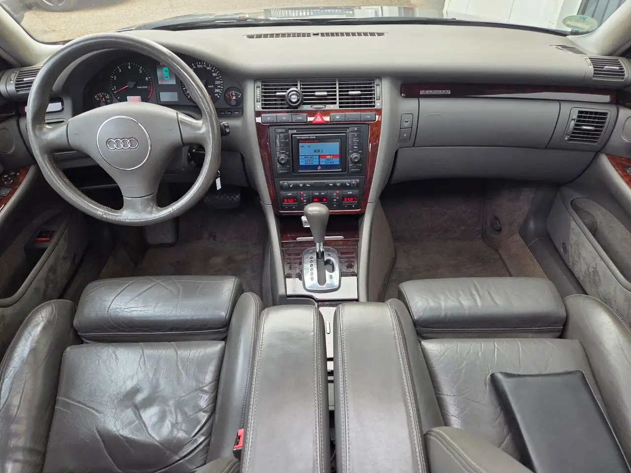 Audi A8 4.2 quattro Sportsitze/Schiebedach/Leder, foto 8