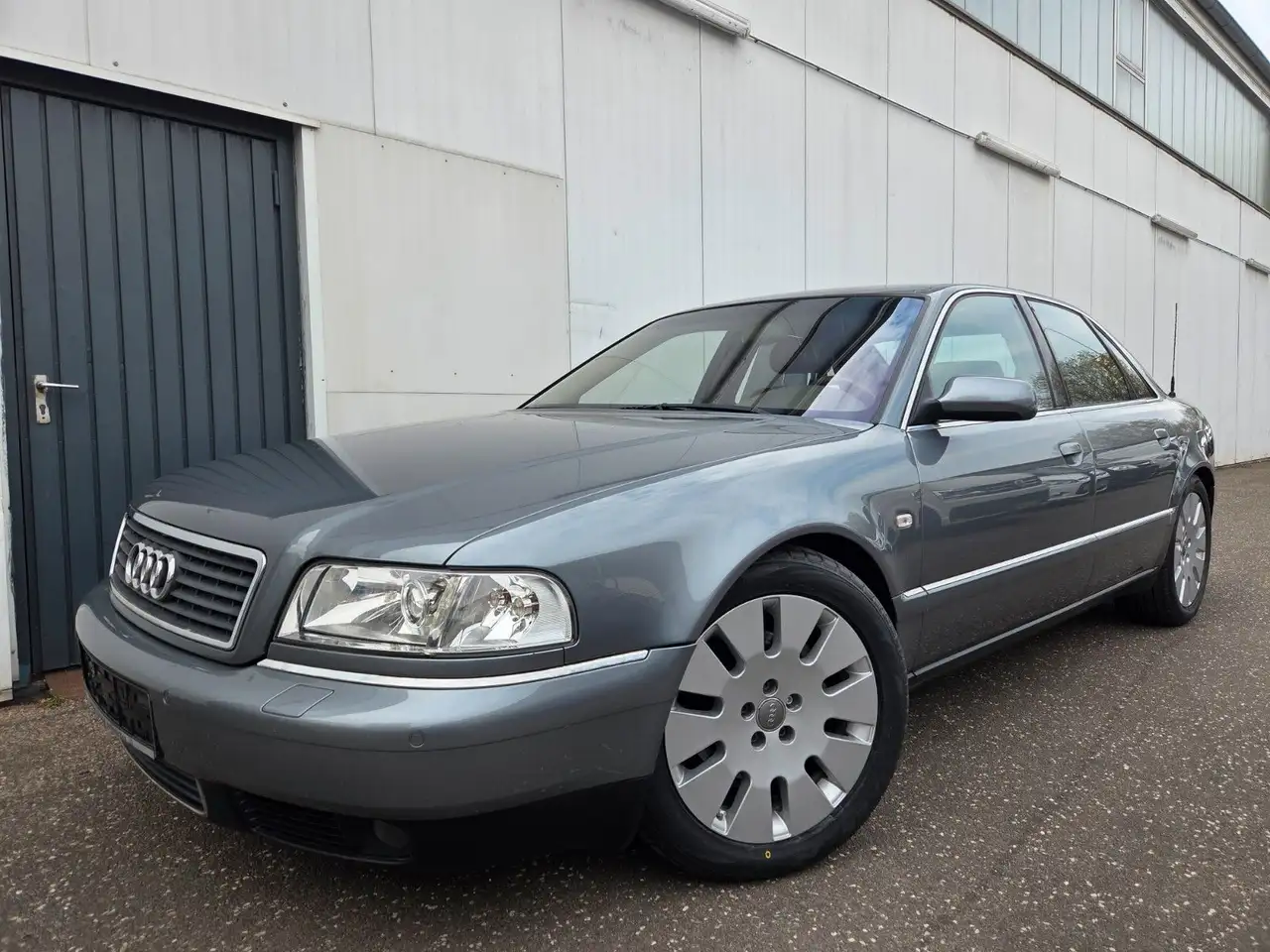 Audi A8 4.2 quattro Sportsitze/Schiebedach/Leder, foto 2