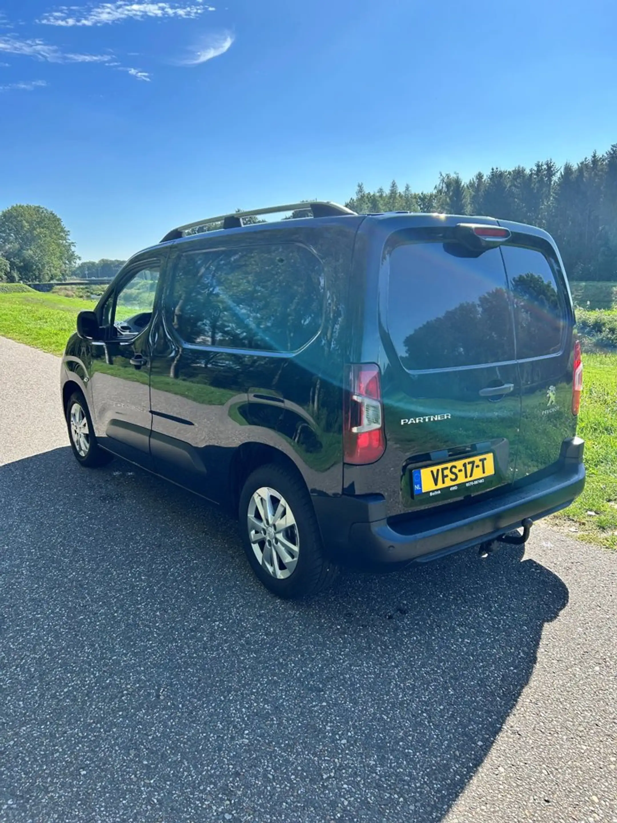 Peugeot Partner 1.5 BlueHDI Asphalt — photo 9