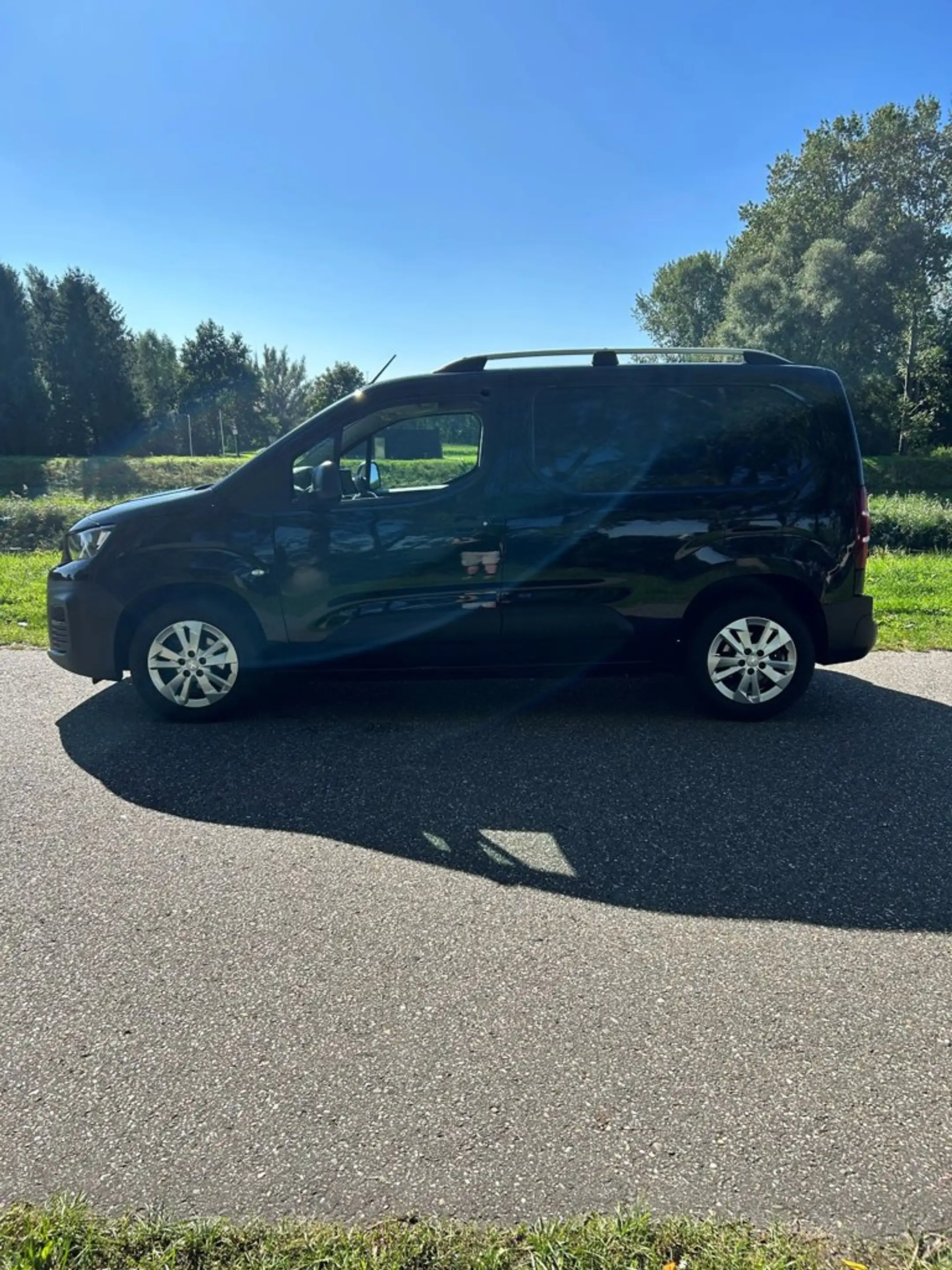 Peugeot Partner 1.5 BlueHDI Asphalt — photo 8