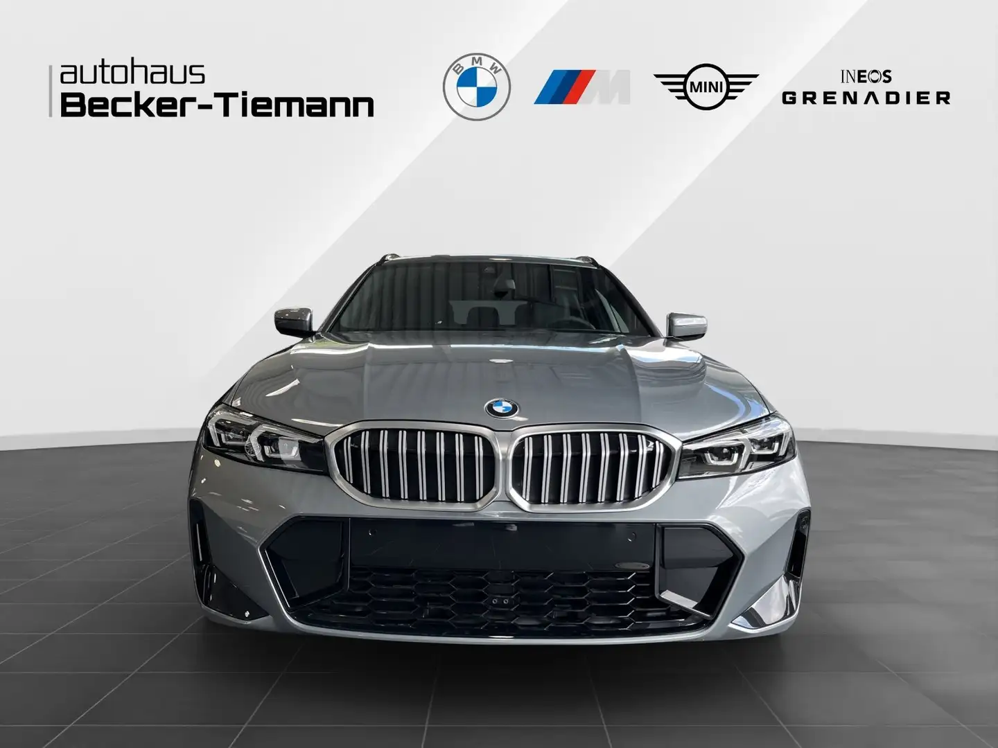 BMW 318 i Touring - UPE 56.530,00€ #exclusive Gris - 2