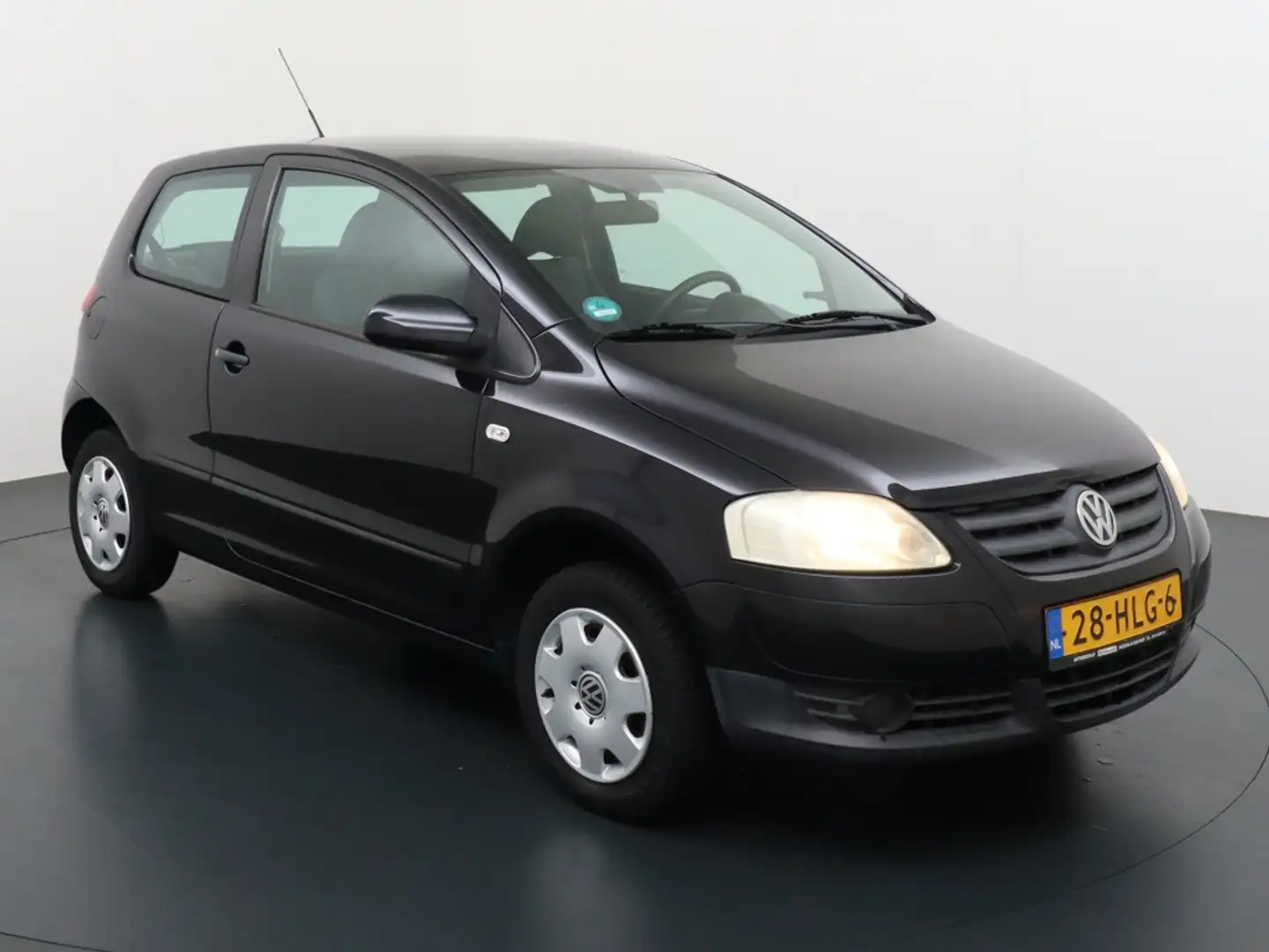 Volkswagen Fox 1.4 Trendline Negro - 2