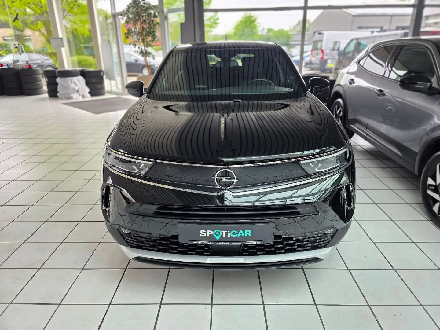 Opel Mokka B Ultimate 1.2 96 KW (130 PS) Automatik Zwart - 2