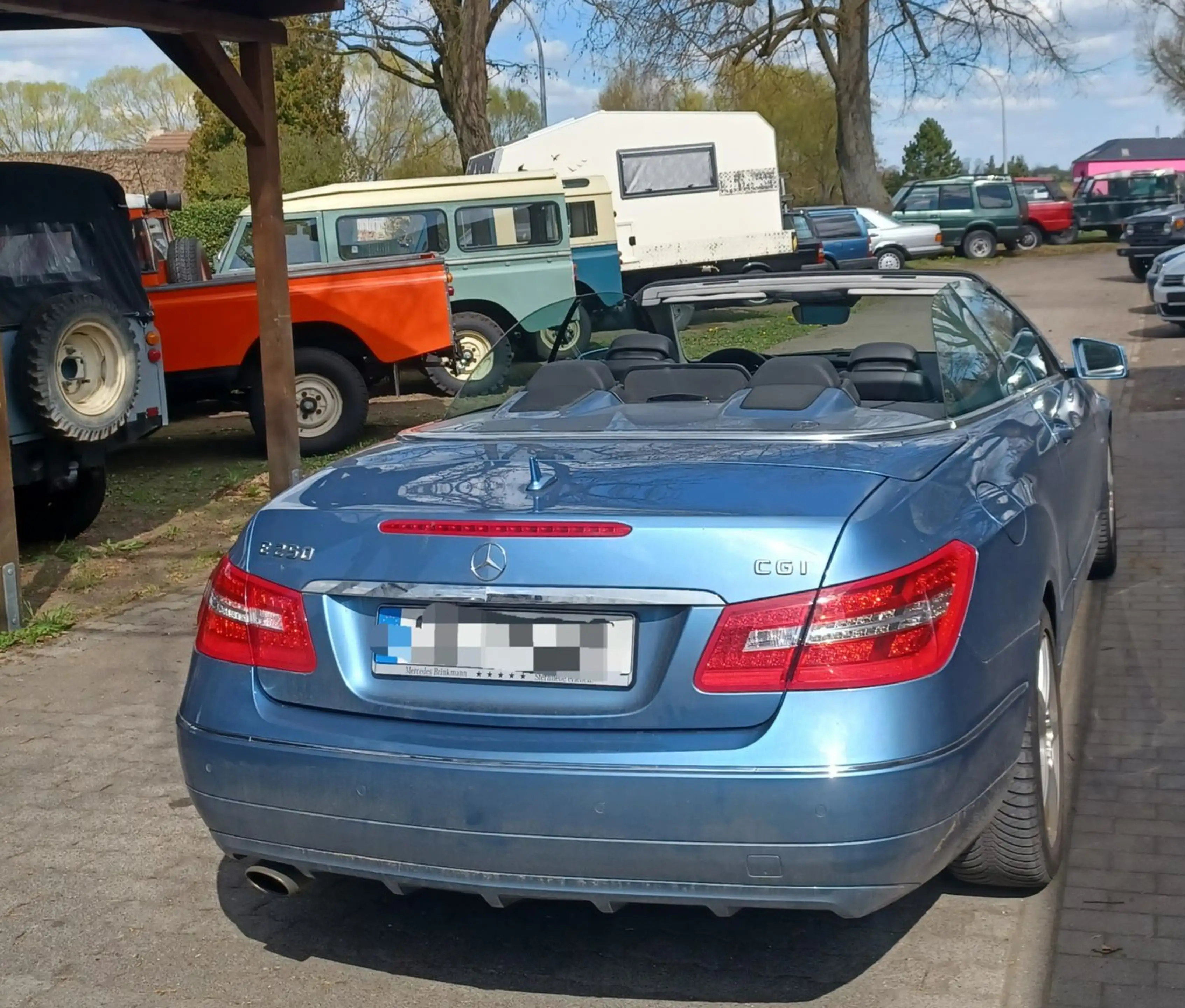 Mercedes-Benz E 250 E Cabrio E 250 CGI BlueEfficiency — photo 9