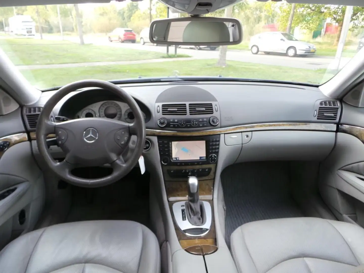 Mercedes-Benz E 280 Classic ( INRUIL MOGELIJK ) Blauw - 2