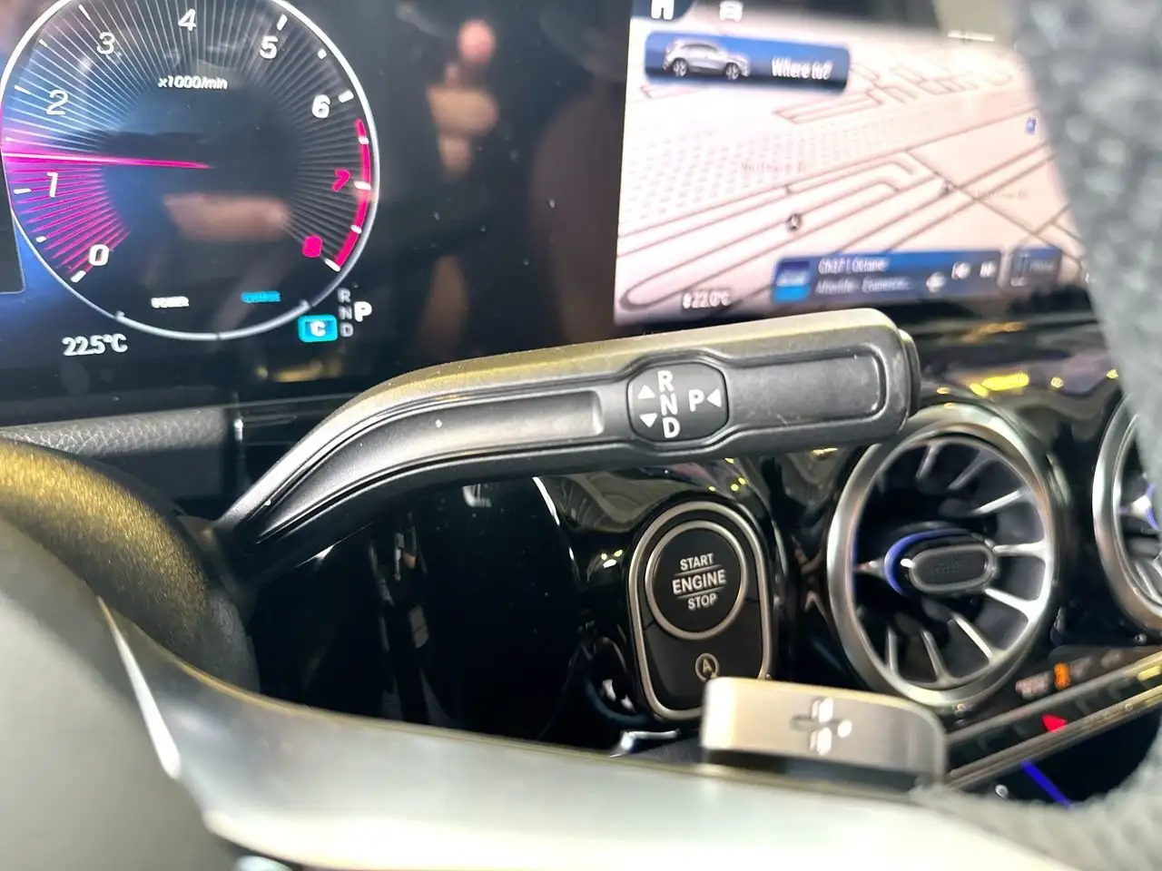 Mercedes-Benz GLA photo Mercedes-Benz GLA