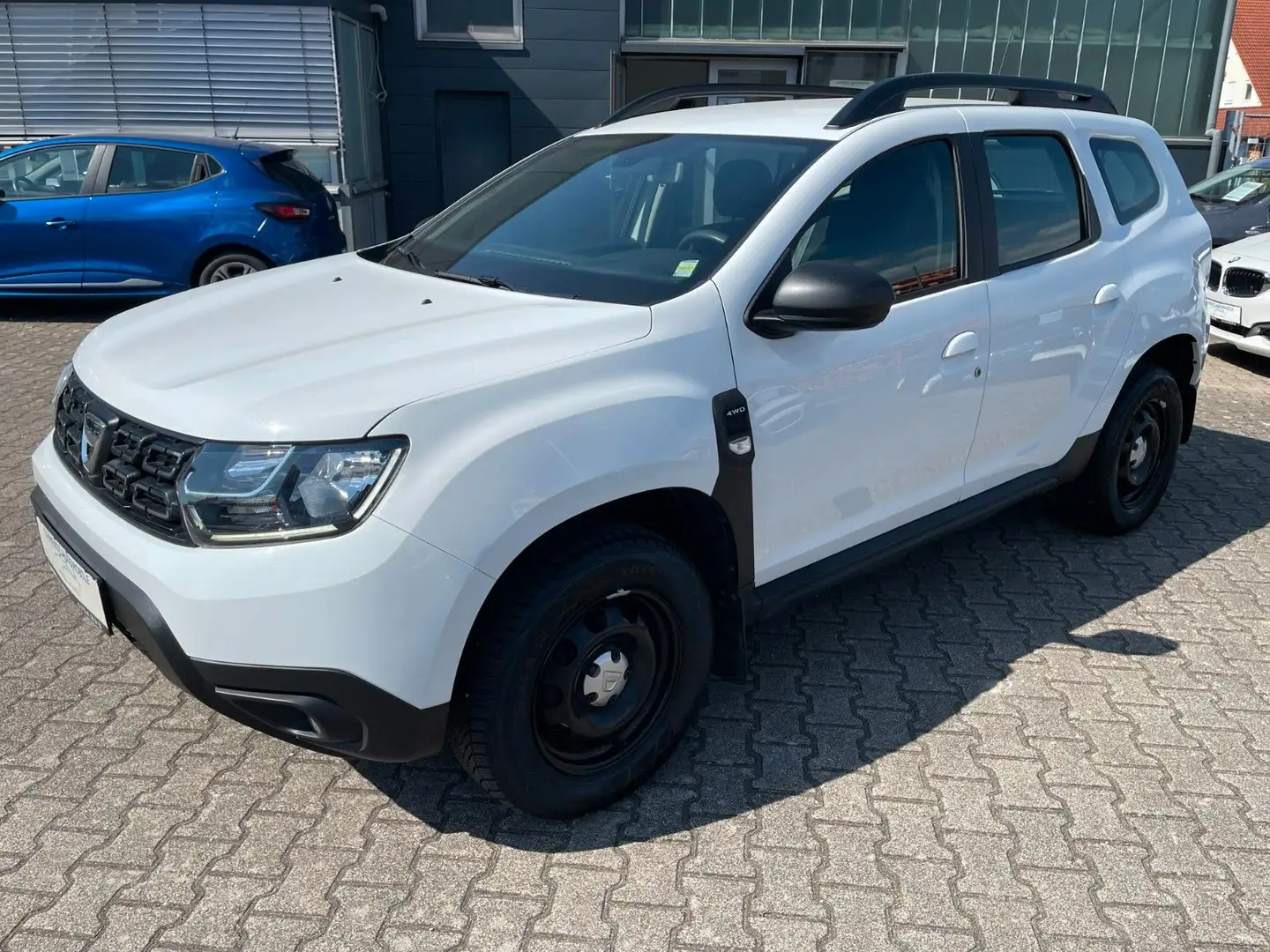 Dacia Duster II Comfort 1.5CDI* 4WD*Klima*AHK*Allrad* Weiß - 2