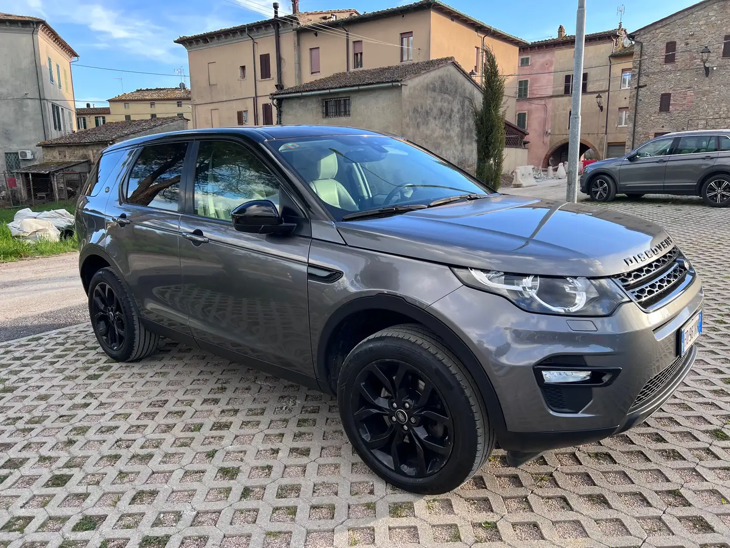 Land Rover Discovery Sport 2.0 td4 SE awd 150cv auto Argent - 1