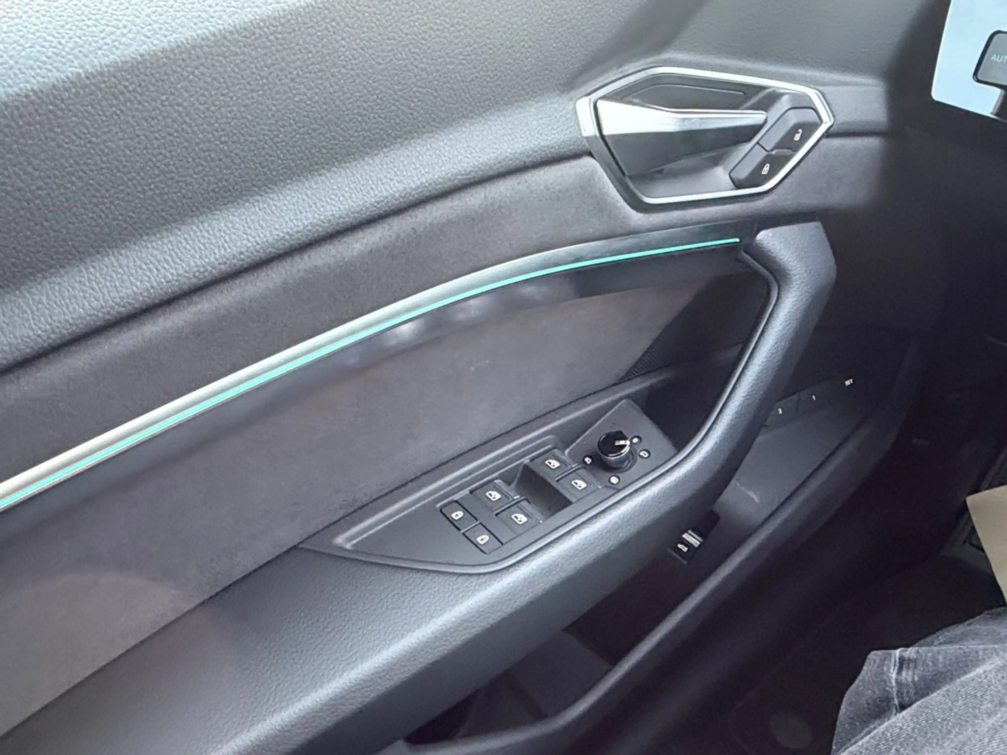 Audi Q8 e-tron 50 quattro AHK/ACC/Rückkam — photo 14