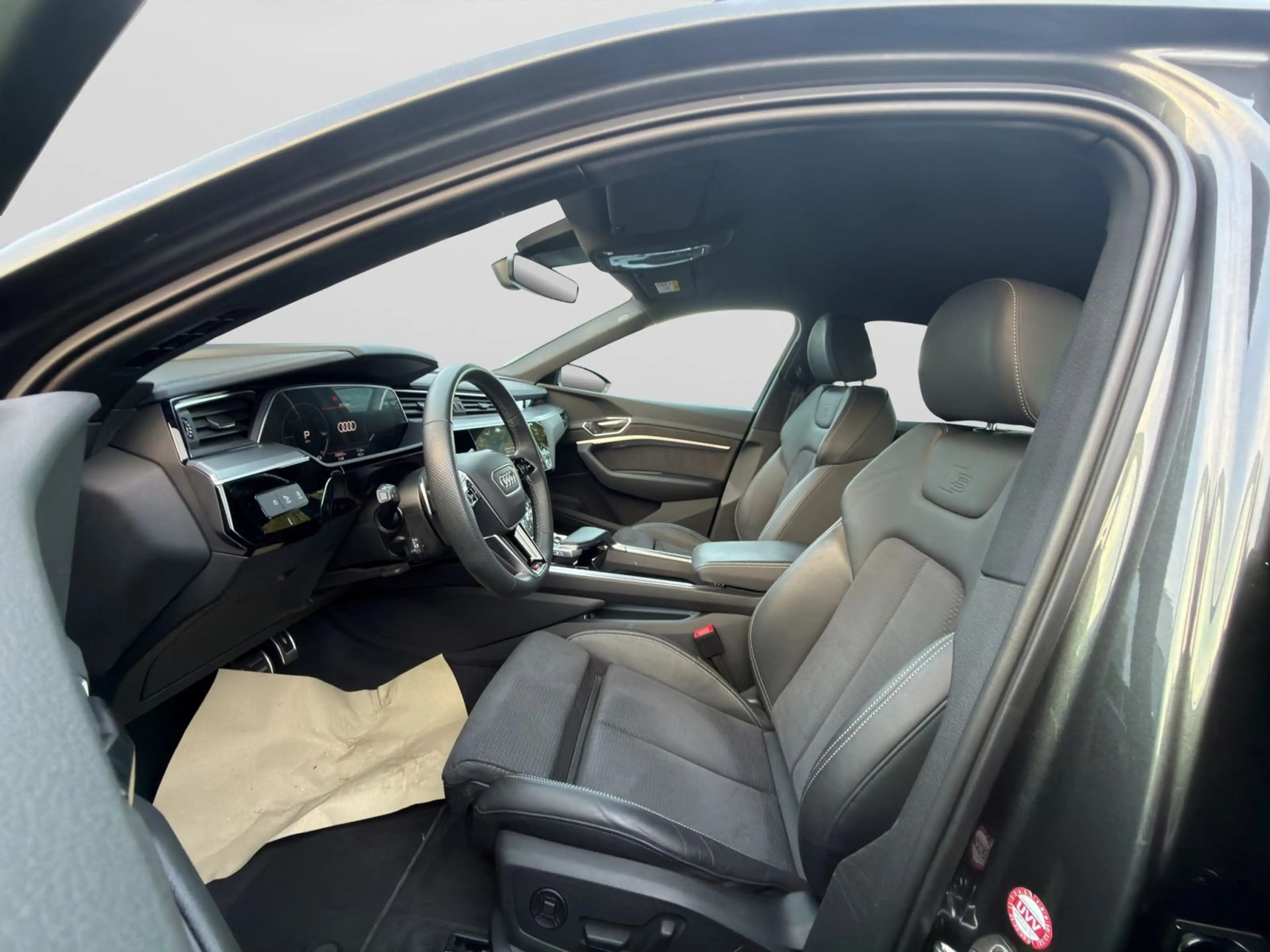 Audi Q8 e-tron 50 quattro AHK/ACC/Rückkam — photo 9