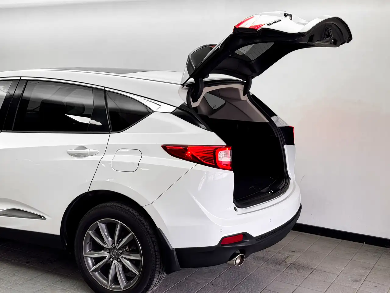 Acura RDX снимка Acura RDX