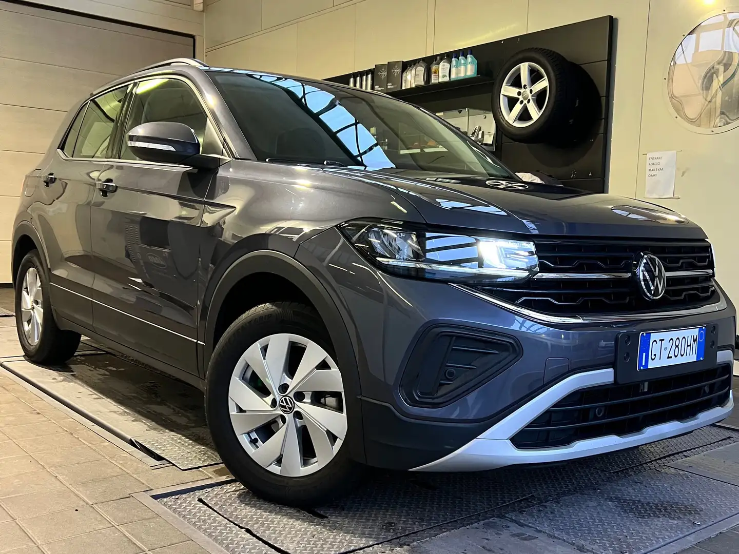 Volkswagen T-Cross T-Cross 1.0 tsi Life 95cv Gris - 1