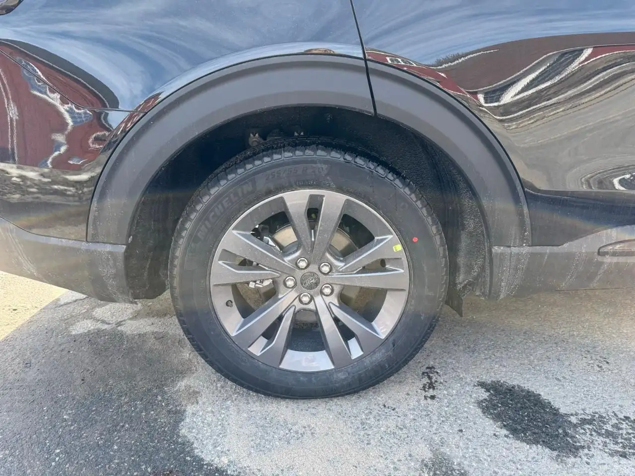 Ford Explorer снимка Ford Explorer