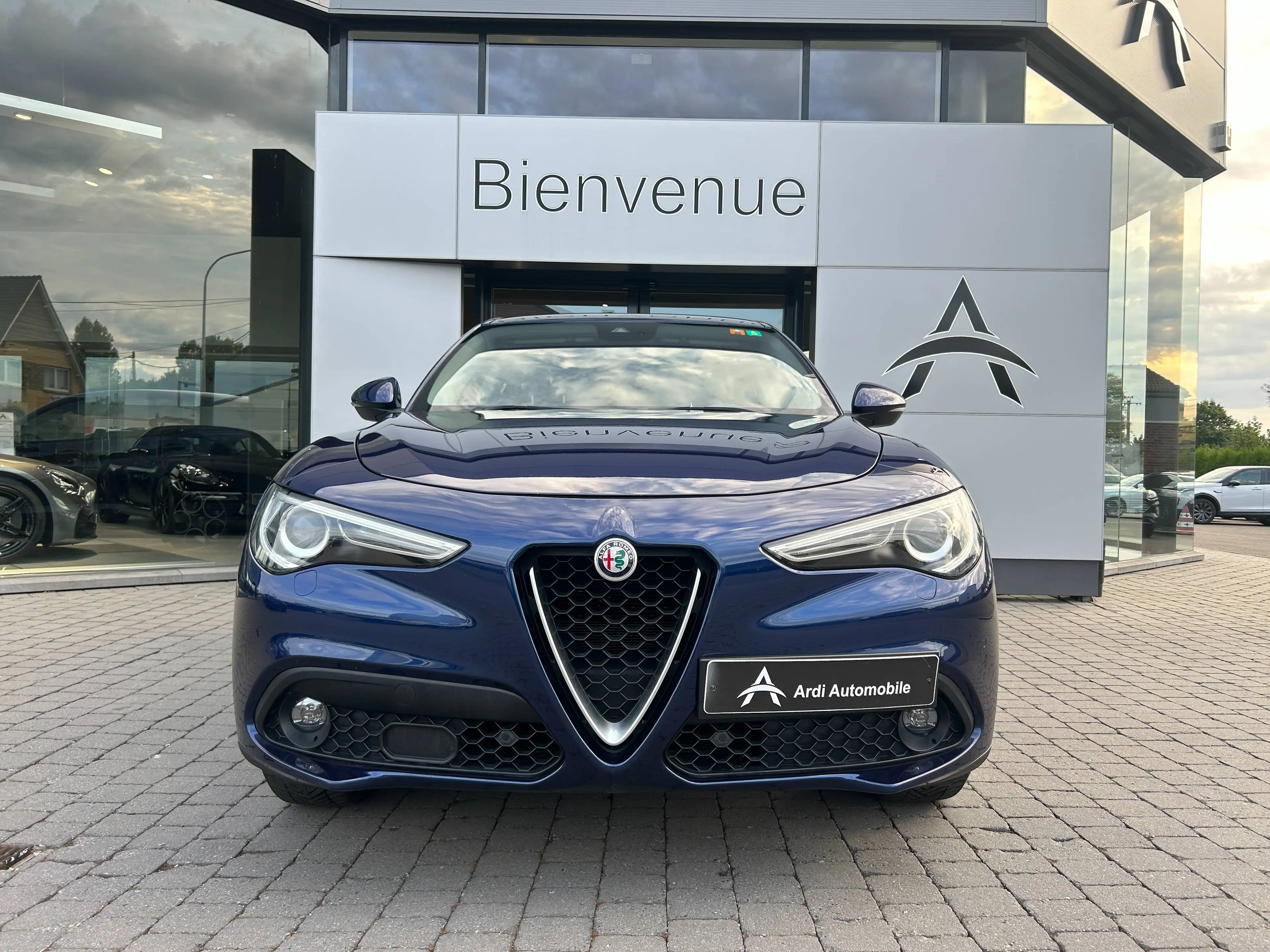 Alfa Romeo Stelvio 2.2 JTD *GARANTIE 12 MOIS*LED*CAMERA*CUIR*GPS* — photo 2
