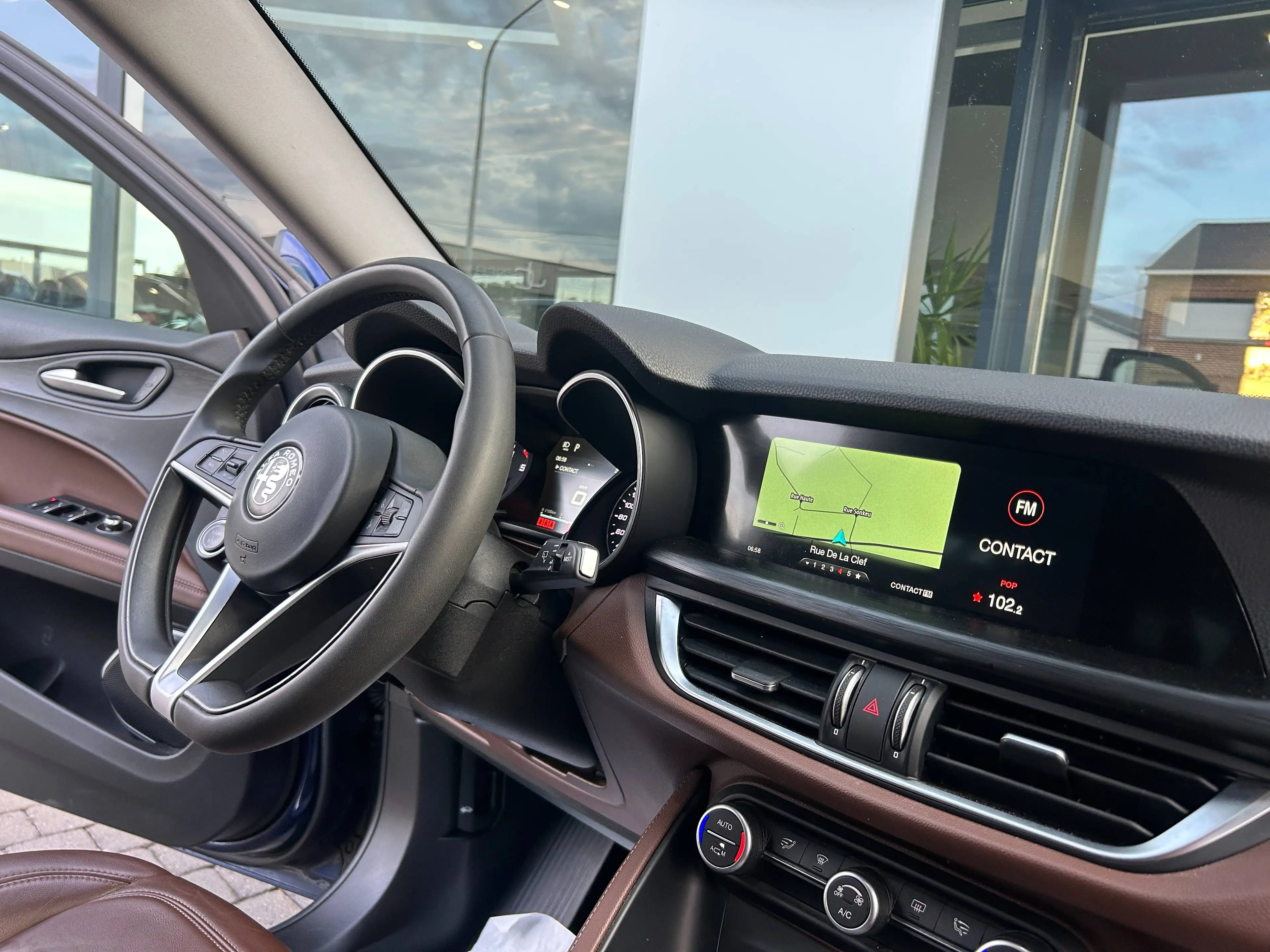 Alfa Romeo Stelvio 2.2 JTD *GARANTIE 12 MOIS*LED*CAMERA*CUIR*GPS* — photo 12
