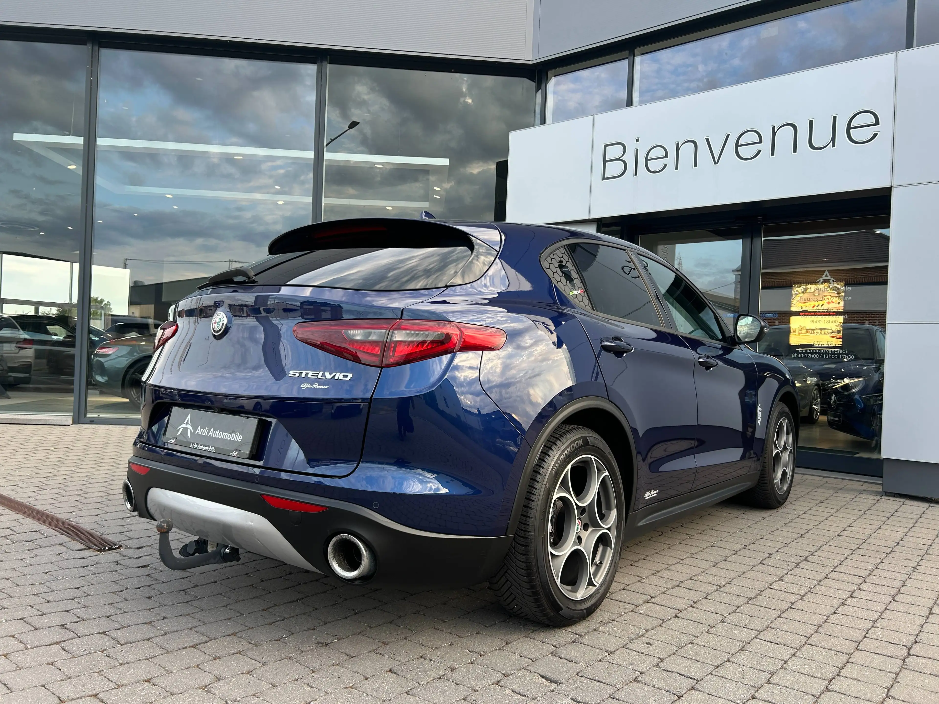 Alfa Romeo Stelvio 2.2 JTD *GARANTIE 12 MOIS*LED*CAMERA*CUIR*GPS* — photo 4