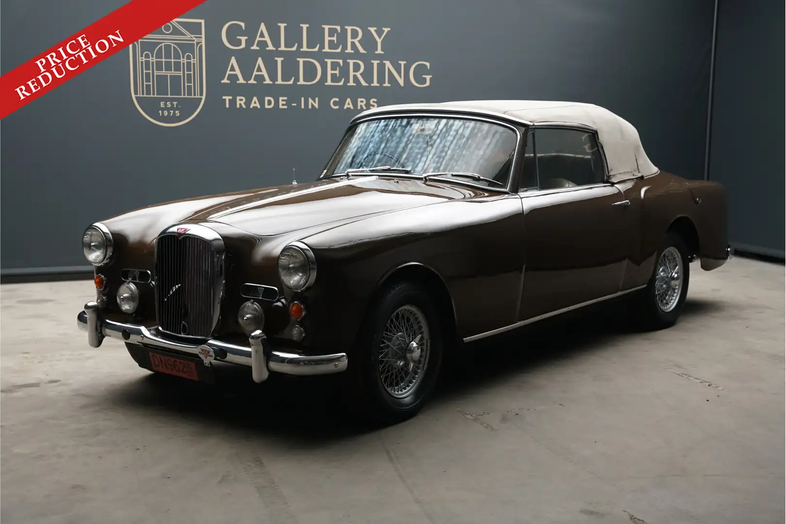 Oldtimer Alvis TD21 PRICE REDUCTION! Drophead Coupe factory origi Brown - 1