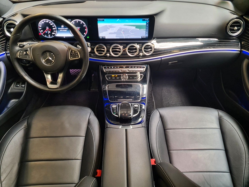 Mercedes-Benz E 400 E Limousine E 400 4Matic *Autom.*Navi*Pano — photo 12