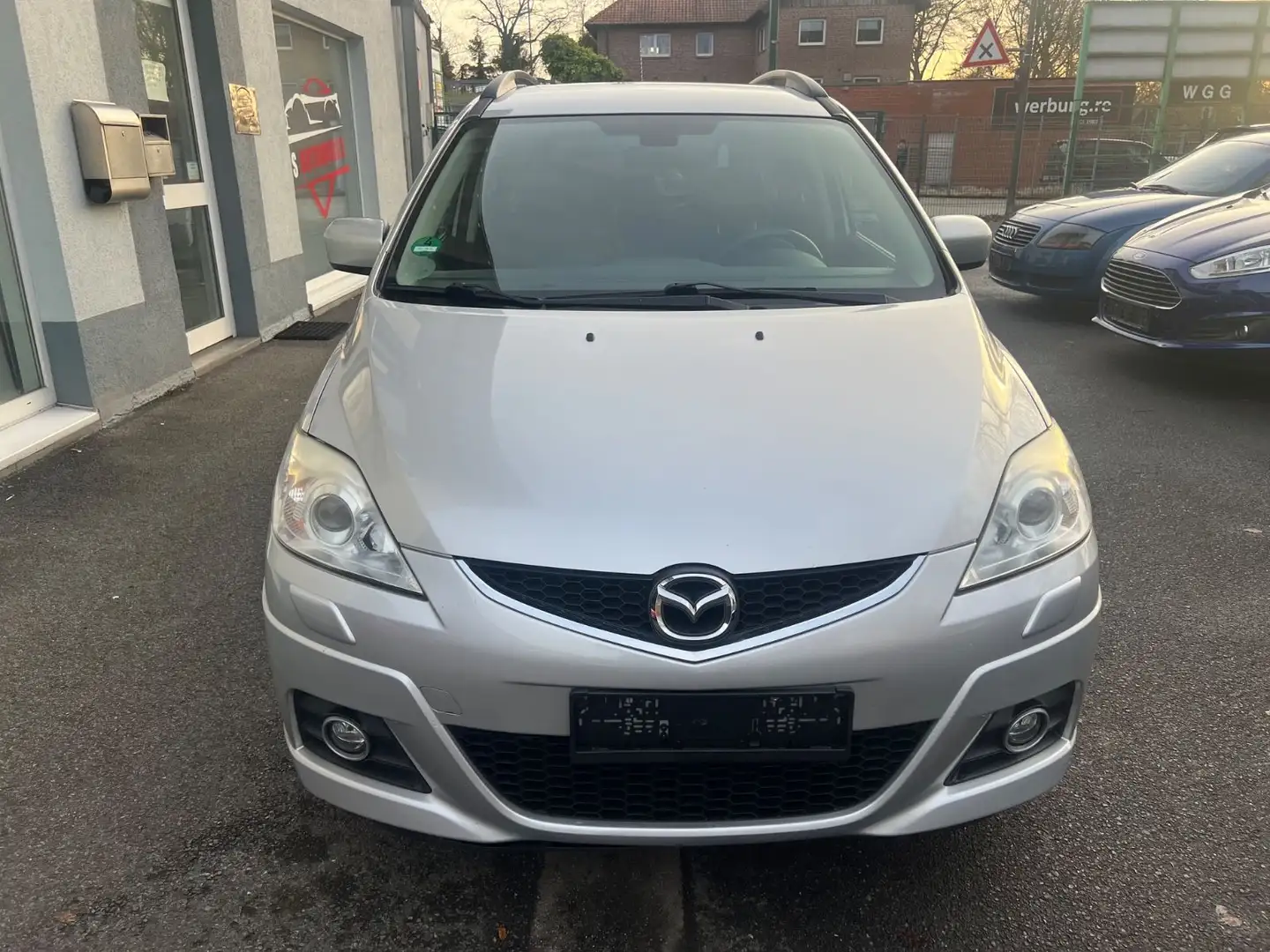 Mazda 5 Lim. 2.0 Active"Leder"Xenon"7-Sitzer"Kamera" Ezüst - 2