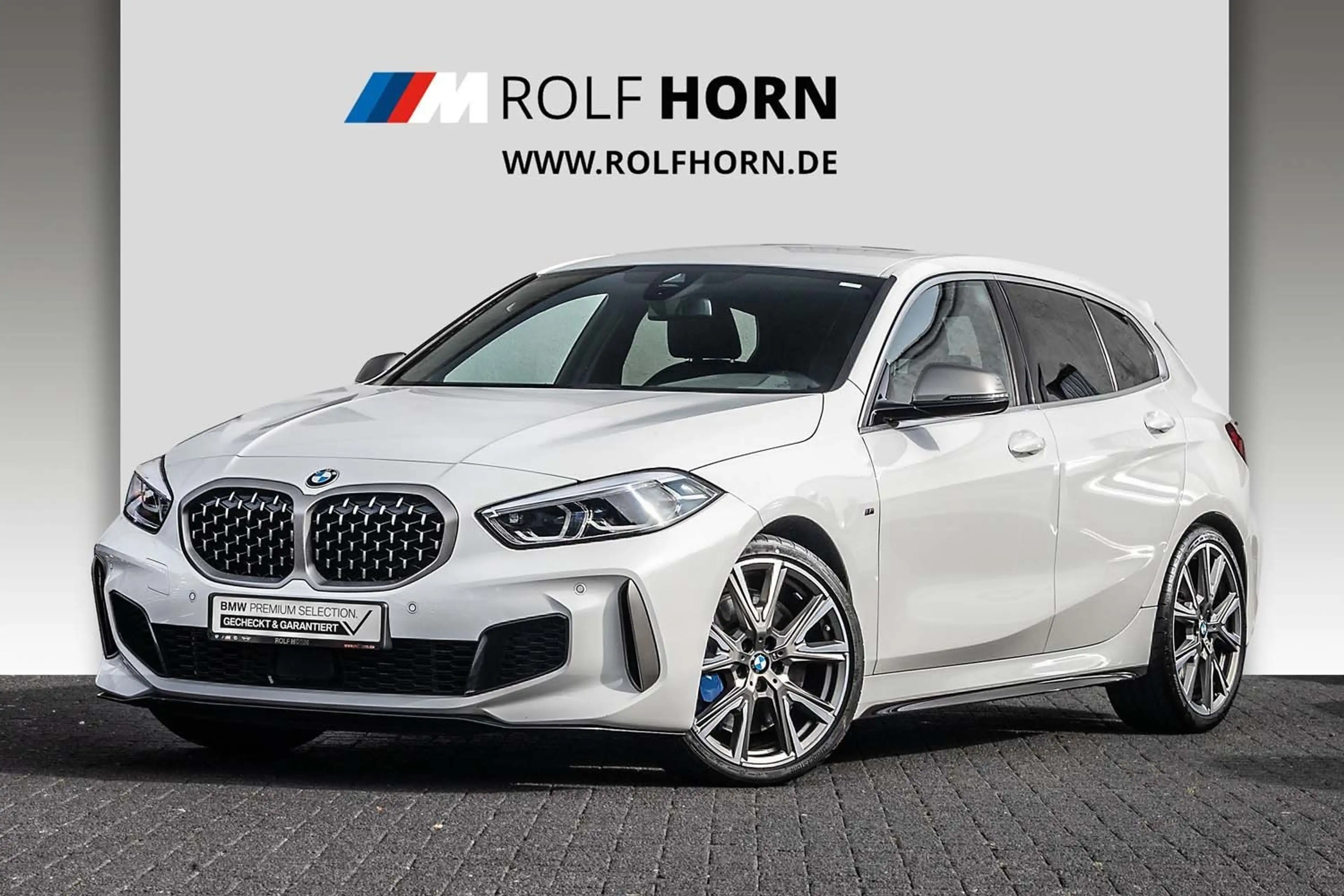 BMW 135 M135i xDrive Navi LED Sitzhzg HiFi Klima Komfort