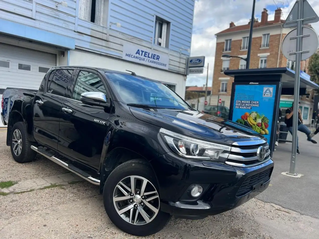Toyota Hilux
