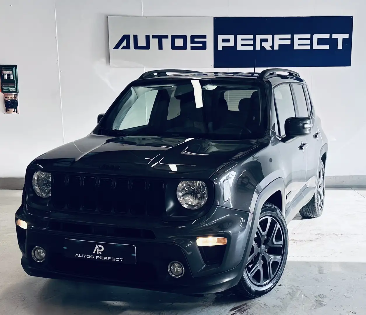 Jeep Renegade Renegade 1.3 T4 Limited CLIM GPS JANTES18 Schwarz - 1