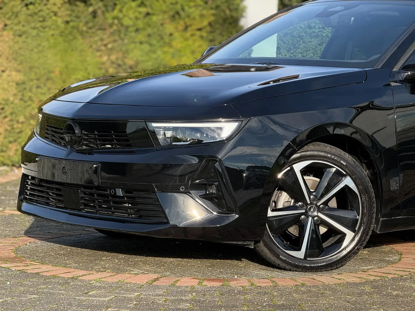 Opel Astra GS Line/Automaat/360 Cam/Pano/Head-up/Matrix LED Zwart - 2