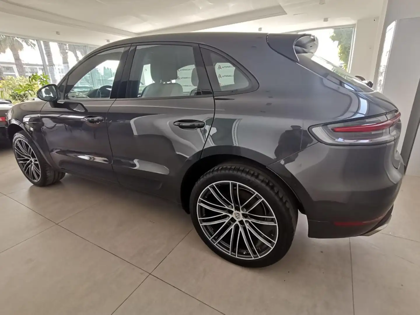 Porsche Macan 2.0 PDK Grigio - 2
