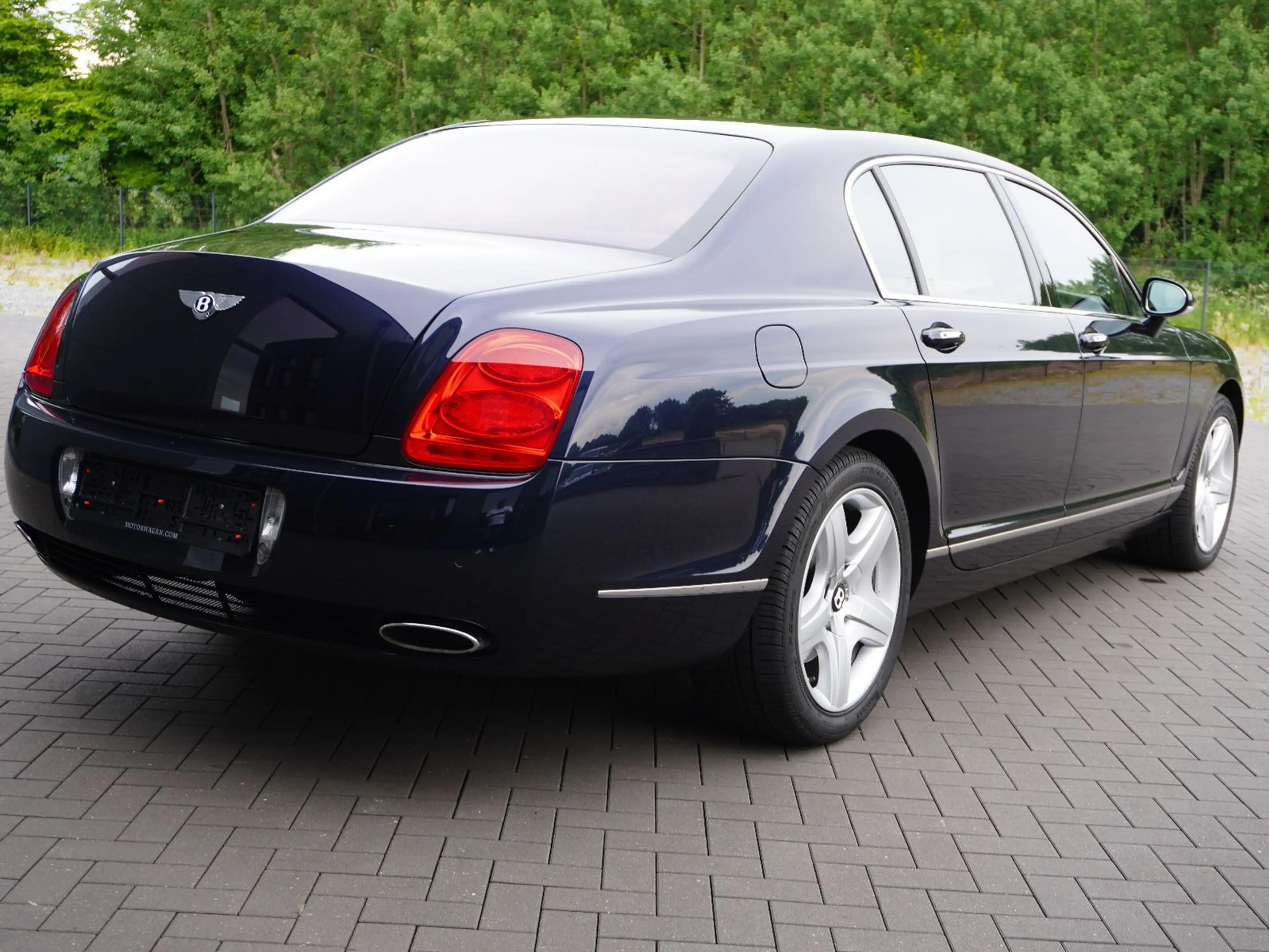 Bentley Flying Spur *55000 KM* — photo 5