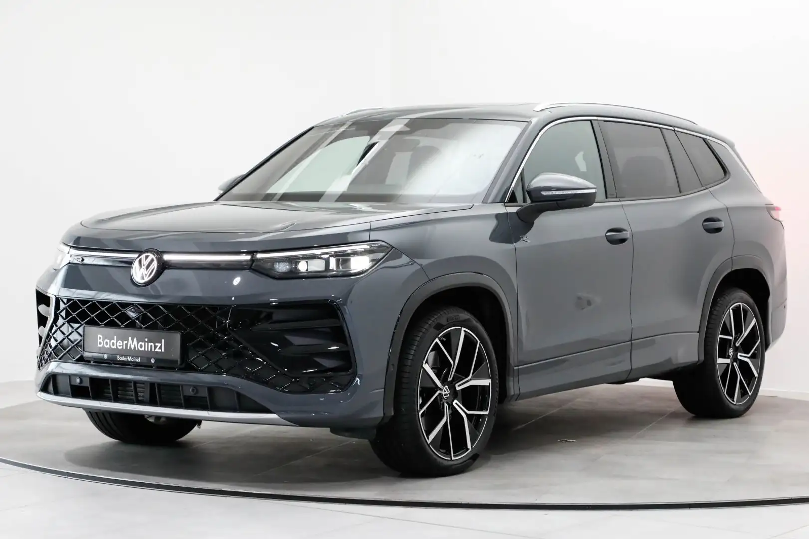 Volkswagen Tayron 2.0 TDI DSG 4M R-Line StdHzg AHK Matrix Grau - 2