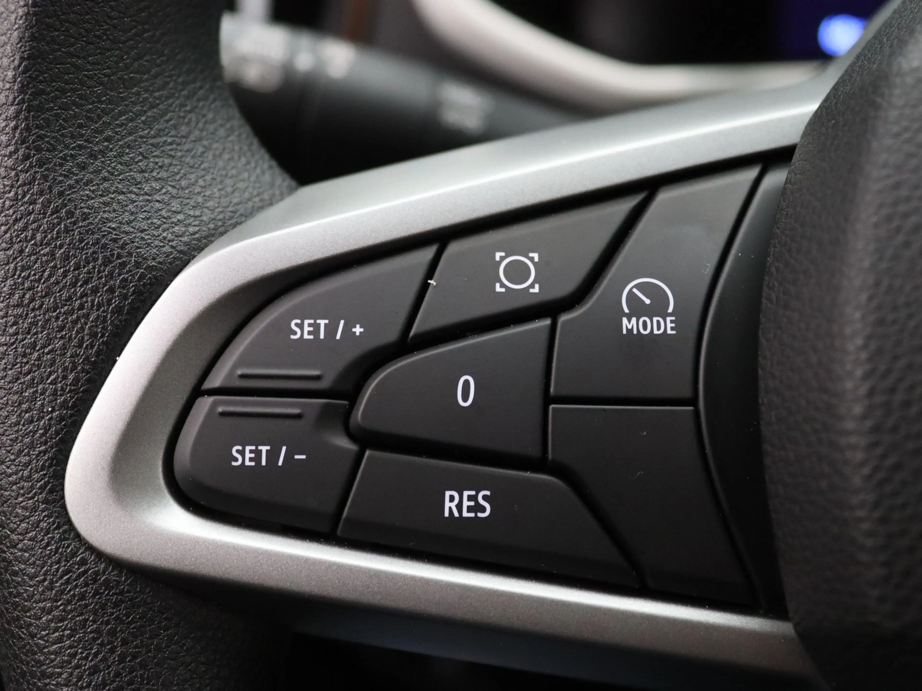 Dacia Spring Extreme 100 24.3 kWh — photo 13