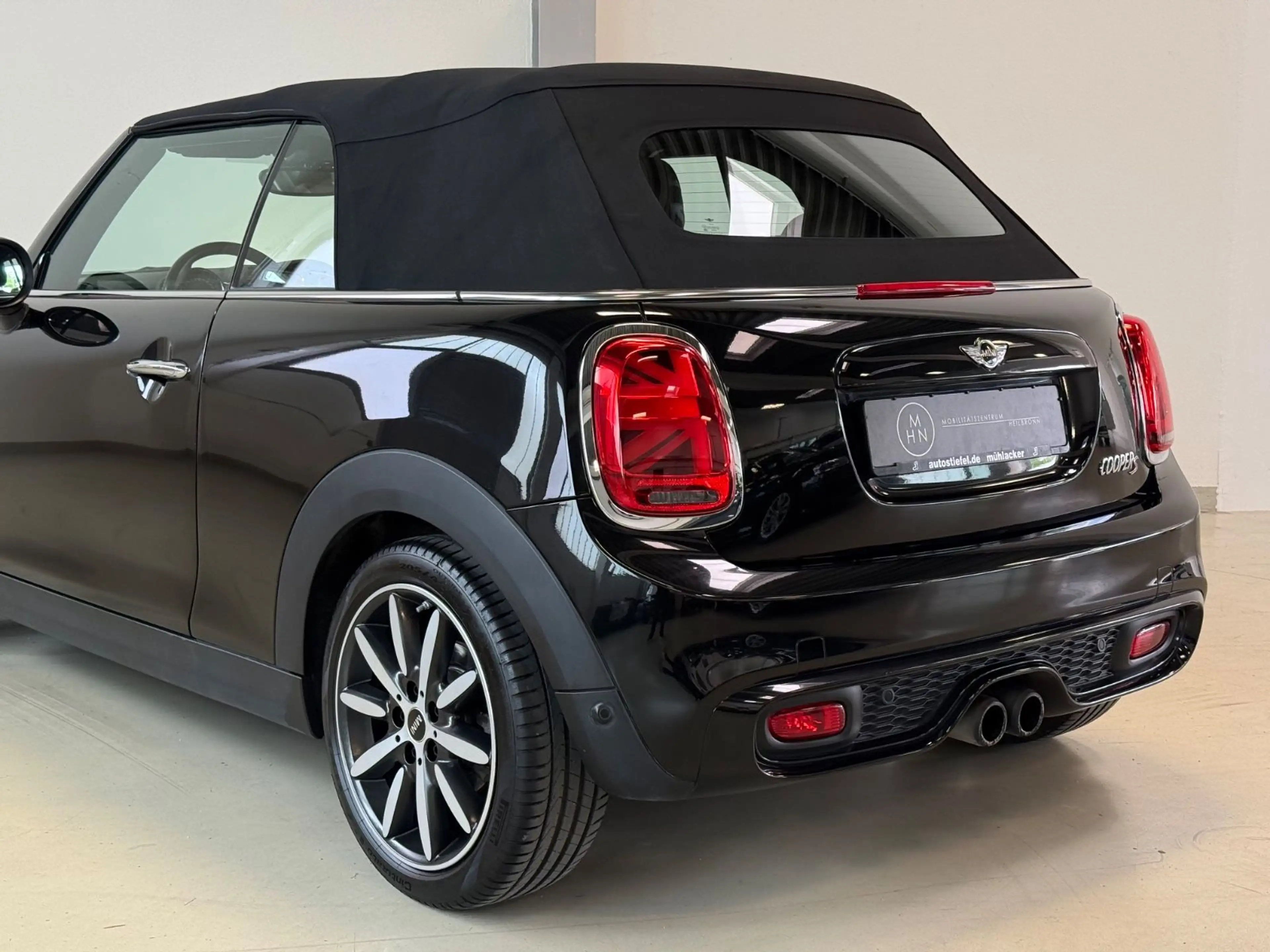 MINI Cooper S Cabrio Chili 2.HAND*PDC*TEMPOMAT*NAVI — photo 12