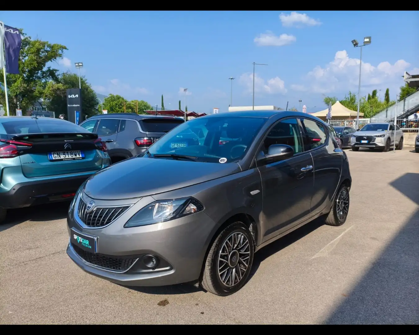 Lancia Ypsilon 1.0 FireFly Hybrid Platino Grigio - 1