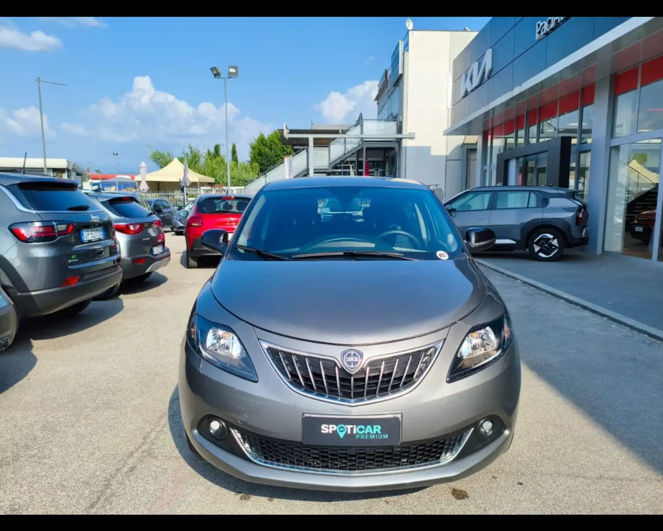 Lancia Ypsilon 1.0 FireFly Hybrid Platino Grigio - 2