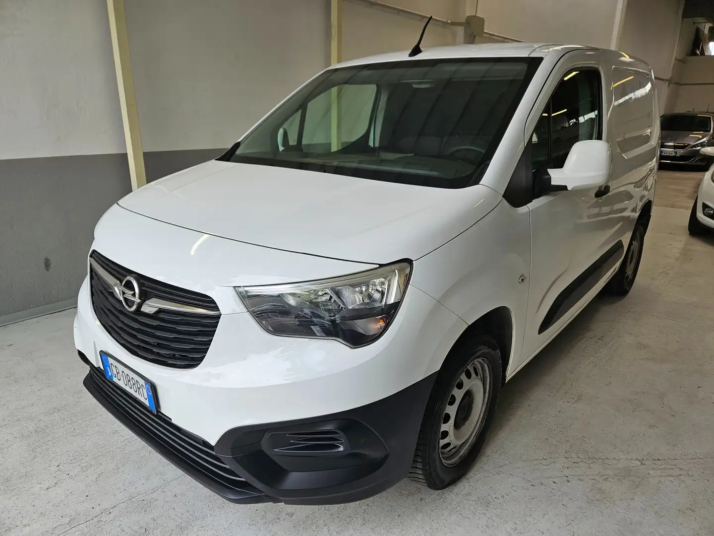Opel Combo Opel Combo 1.5 D 100 cv 3 posti Bianco - 1