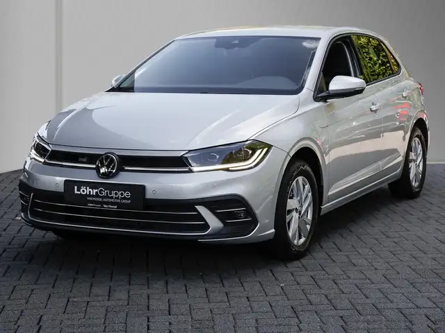 Volkswagen Polo view 2