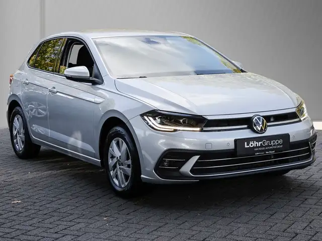 Volkswagen Polo view 5