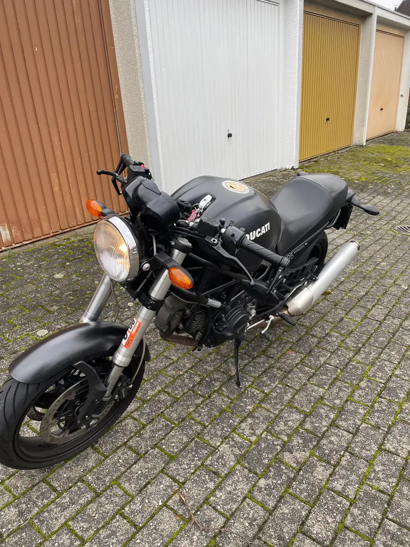 Ducati Monster 695 Dark crna - 1