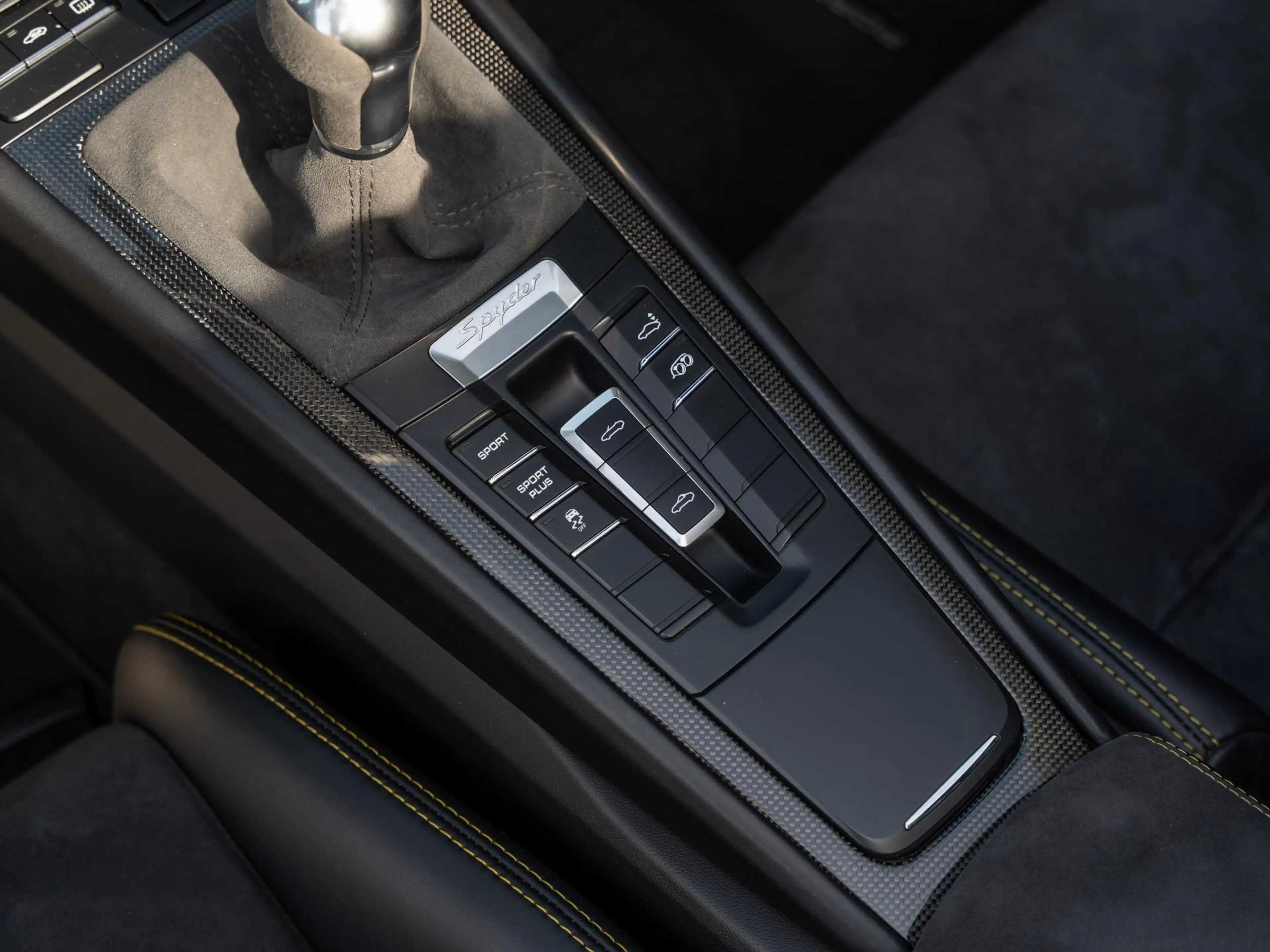 Porsche Boxster Spyder 3.8 — photo 14