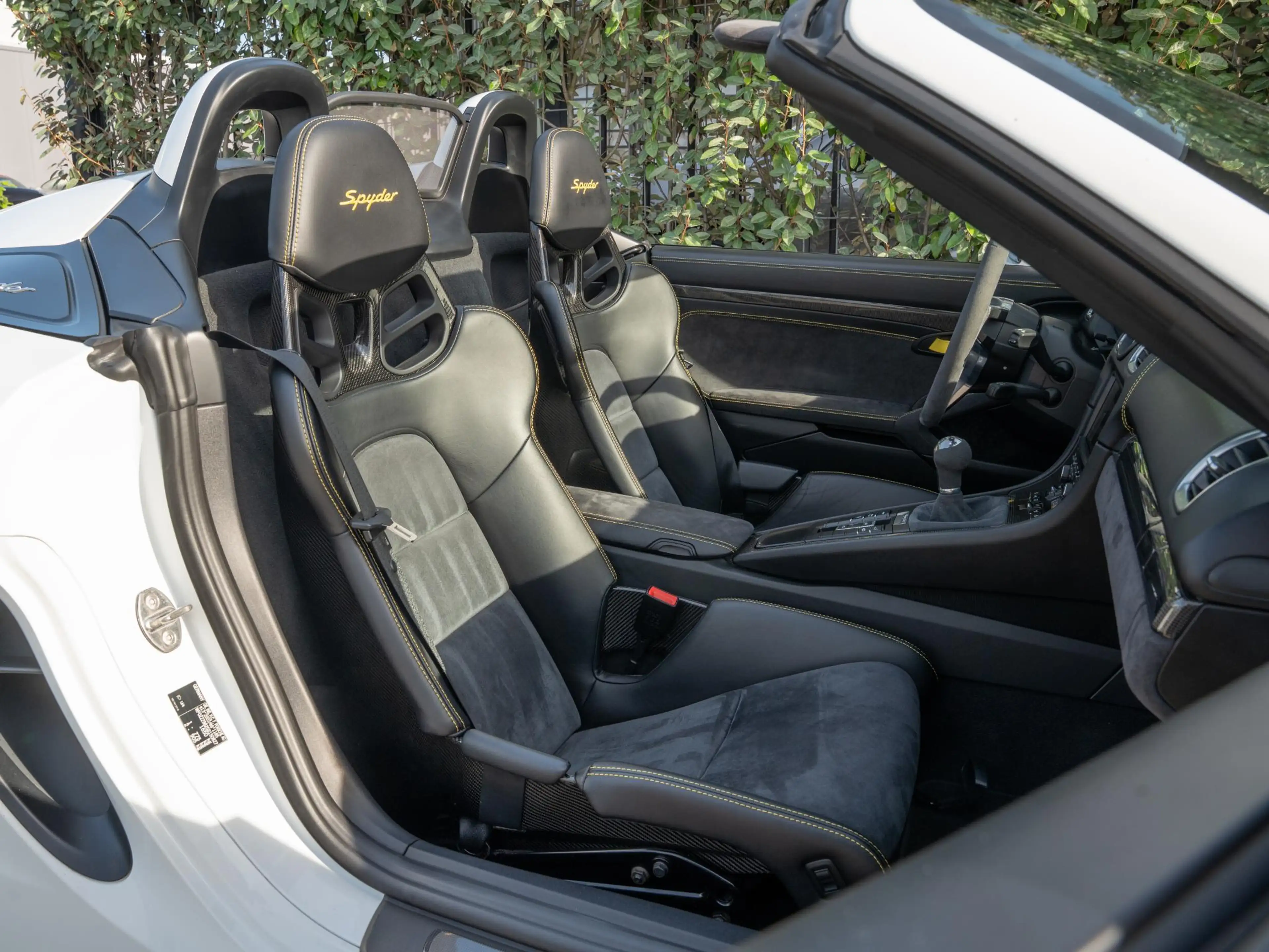 Porsche Boxster Spyder 3.8 — photo 35
