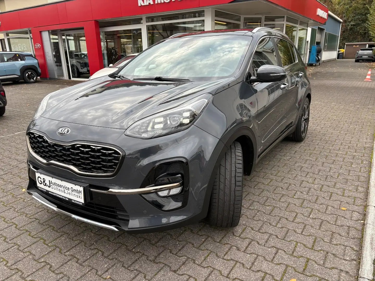 Kia Sportage GT-Line 4WD, Leder, Automatik, Grau - 1