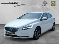Volvo V40 Momentum T2 2.0 Navi Digitales Cockpit Soundsystem