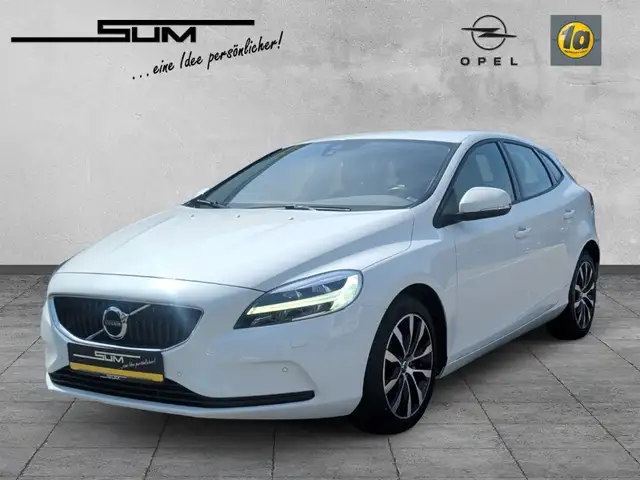 Volvo V40 Momentum T2 2.0 Navi Digitales Cockpit Soundsystem