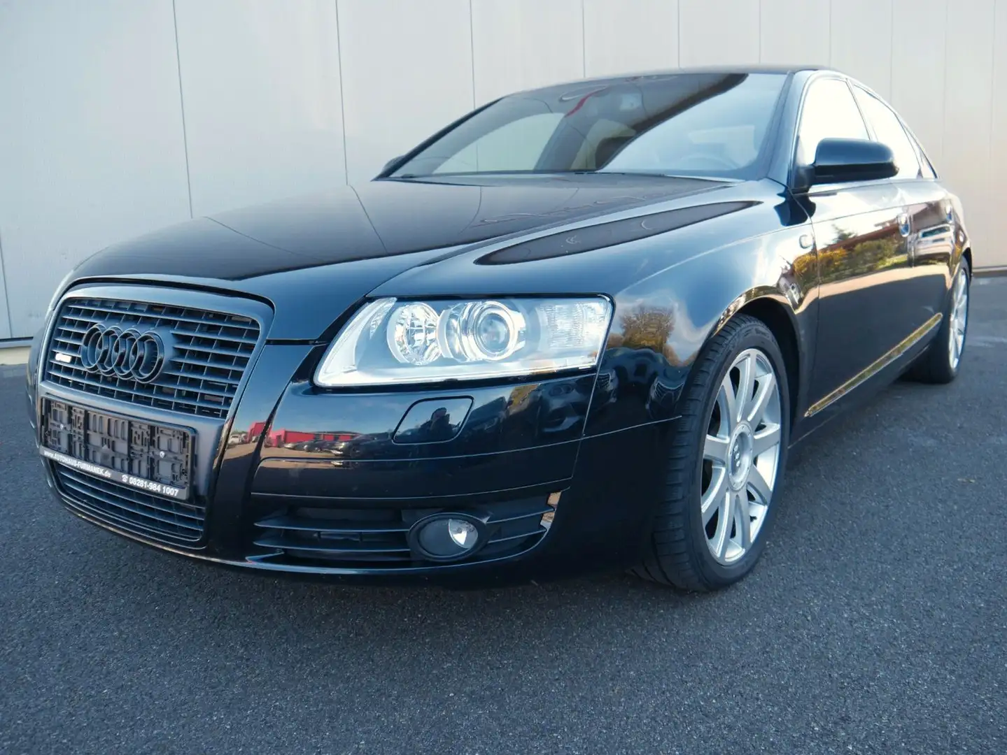 Audi A6 Lim. 3.0 TDI Quattro S-Line NAVI/BI-XENON/PDC Schwarz - 1