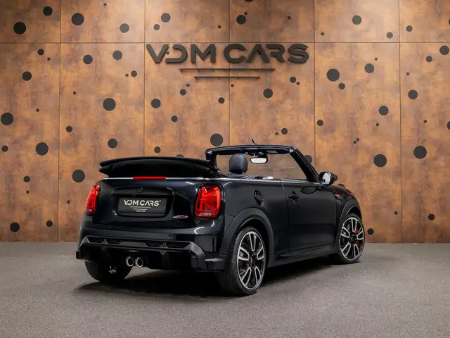 Mini Cooper view 5